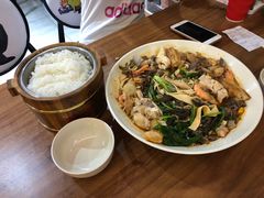 三顾冒菜-汇吃汇喝美食街(上海建发浦悦荟广场店)