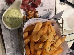 -新鲜誌·新派食集(万象天地店)