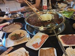 -邓莽子老火锅(中兴路总店)
