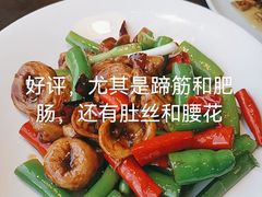 -湖畔鲁菜·二十年老字号餐厅(大明湖店)