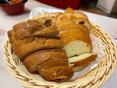-伏尔加庄园金环西餐厅