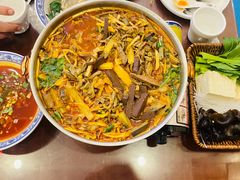 锅仔羊杂-陕北四窑洞(巨丰店)