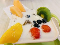 -满记甜品(优客百盛店)