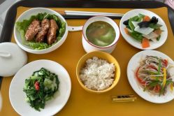 -月之旅·尊 高端月子会所(科馨别墅一店)