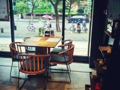 靠窗位-炖物24章·顺时轻养茶(杭州大厦店)