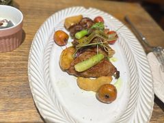 -秘密旅行Bonjour(黑金冠 江南西店)