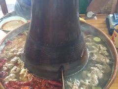 -东镇老火锅(长春路首店)