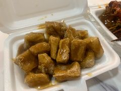 -吕奎小吃老兵臭豆腐