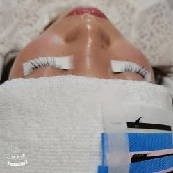-一本X目奈子日式单根美睫专业店