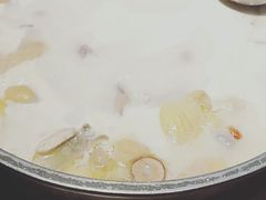 -煲宫猪肚鸡(昆山金鹰国际购物中心店)
