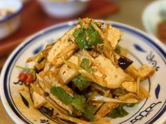 -蓝田九大碗民俗食府(蓝田店)