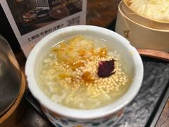 -银米·云南传统过桥米线(双廊黑金冠店)