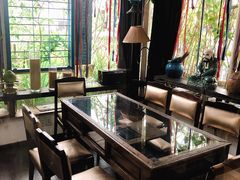 -Cuc Gach Quan Restaurant