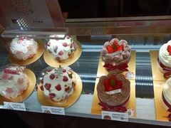 -花花卷卷·鲜食蛋糕(静安久光百货店)