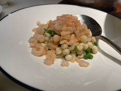 淮扬鸡头米抄手剥河虾仁-狮王府淮扬菜(万象城店)