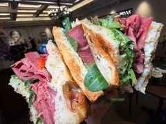 -玲婧胡同·生日蛋糕·餐厅(嘉里城店)