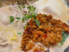 辛辣豆乳肉糜酱小锅-角落里(中山公园店)