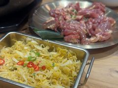 -青瓦餐厅·生鱼片·韩园烤肉(西塔店)