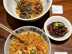 -李犟大爆鳝面·手工蟹黄包(湖滨西湖店)