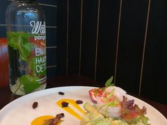 -新鲜誌·新派食集(万象天地店)