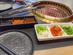 -極屋鮨牛 · 烧肉酒场(时代C馆店)