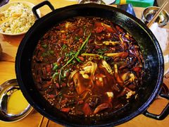 -鸿顺老铁锅美蛙鱼府(解放碑店)