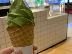 抹茶霜淇淋-36抹茶·千层与鲜果茶(欢乐海岸店)