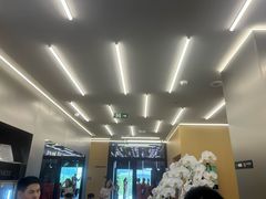 -Z&B Fitness Studio·Gym(前滩L+PLAZA店)