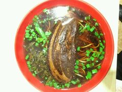-小龙大肉面馆