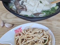 -牛记烩面(七星西路店)