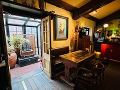 -古董花园(思南路42弄小区店)
