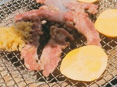 -合易泓烤肉•首创生椰大油边(宁山路店)