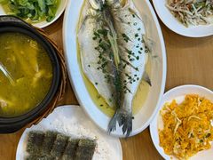 -品鲜村农家菜·阳澄湖大闸蟹(总店)