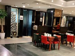 大堂-皇城根·鲁菜济南菜·吊炉烤鸭·炒鸡鱼头(济南旗舰店)