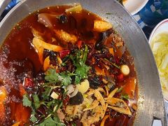 -川流不息·地道川菜·小龙虾(新松江路店)