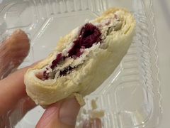 鲜花饼-芸山季·云南山珍菌火锅(人民广场来福士店)