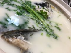 -天乐农家鱼头王(天目湖店)