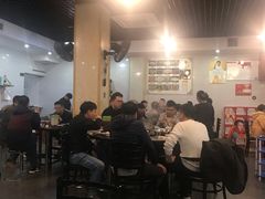 大堂-牛一煲美食(江高店)
