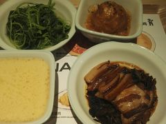 -老乡鸡(上海白玉兰广场店)