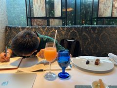 -AZUR聚(香格里拉饭店)