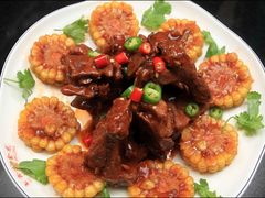 鲜玉米焖脊骨-金龙烧烤·牛肉面(西塔店)
