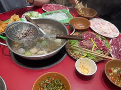 -潮汕·草根牛肉档(上海荟聚城市集市店)