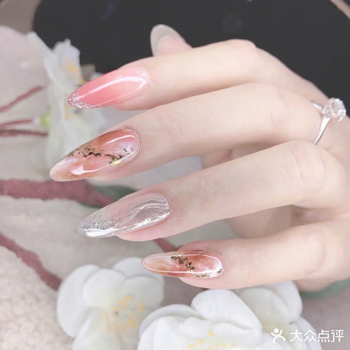 春季美甲换新款雾里看花款🌺
