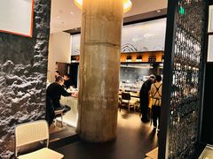 -荣家黄鱼面(前滩太古里店)