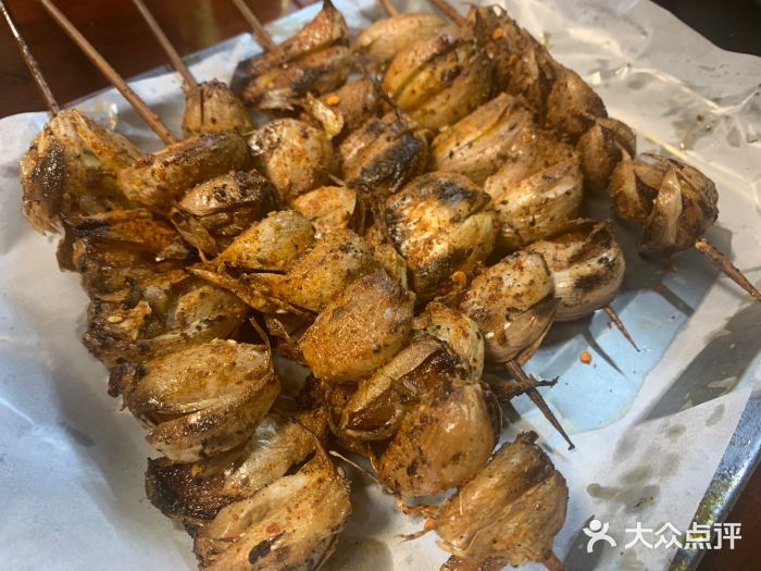 小四川特色烤鱼(新城总店)烤蒜头图片