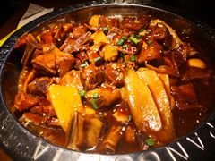 -胖哥俩肉蟹煲(湖滨银泰in77店)