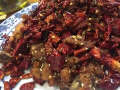 -黄桷树曹家私房菜(江与城店)