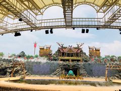 -七彩云南欢乐世界