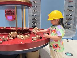 -奈尔宝家庭中心·亲子餐厅(鄞州万达店)