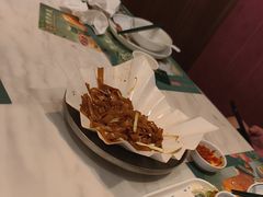 -悦得闲广式点心茶楼(蓝鲸世界店)